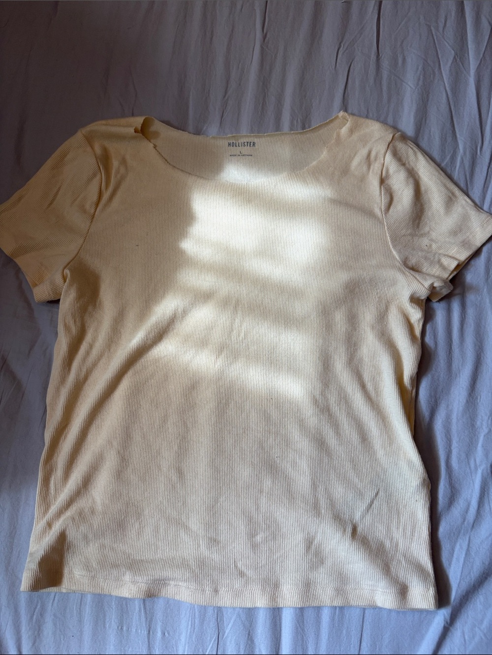 Hollister Ribbed Short Sleeve Tee in Soft Yellow